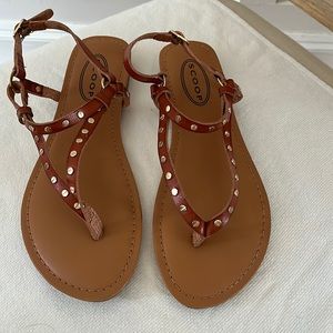 Leather strap sandal